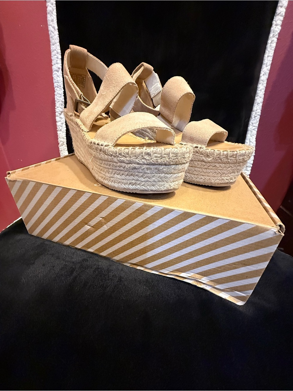⚜️ SOLUDOS tan suede wedge espadrilles sz 8.5 - Picture 4 of 6